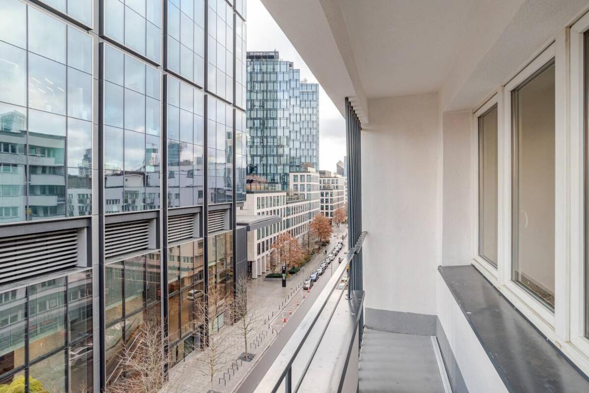 Central Warsaw Gem Eksteriør billede